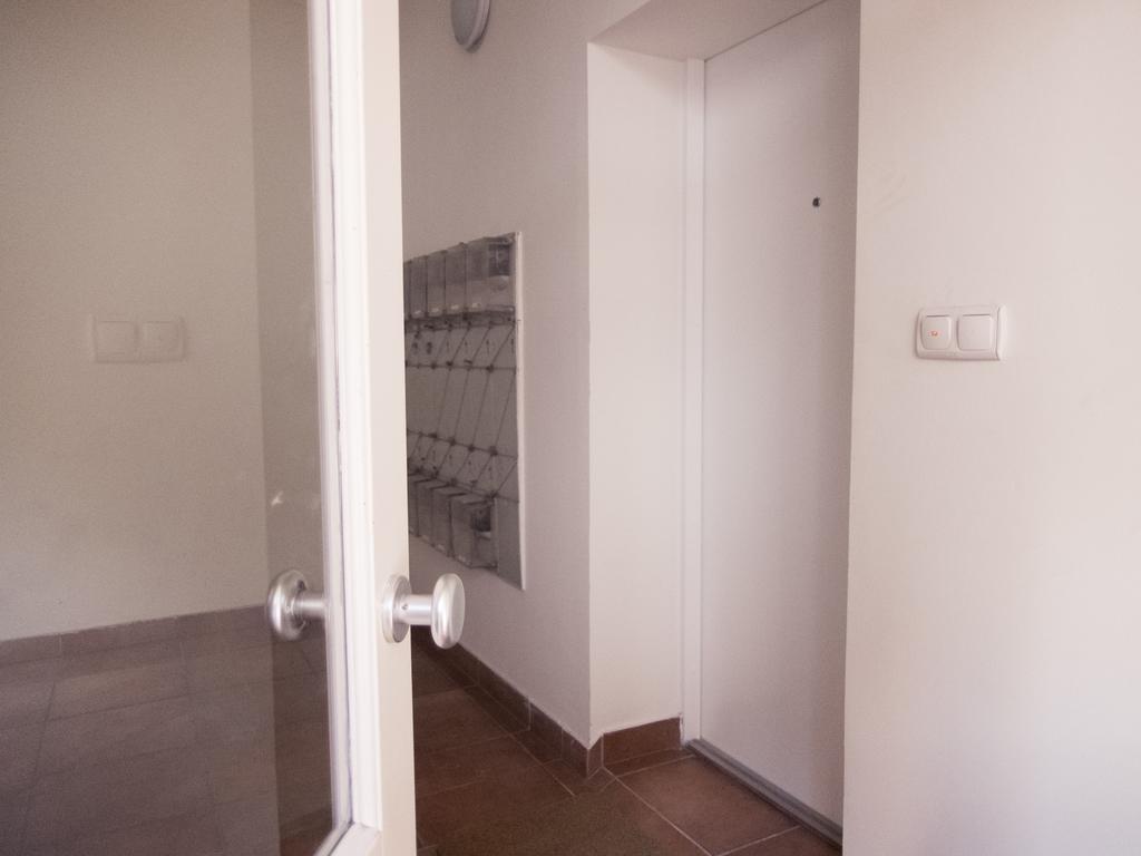 Goldcentral Apartment Grand Boulevard บูดาเปสต์ ภายนอก รูปภาพ